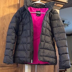 The North Face Gray Puffer Jacket with Pink Lining